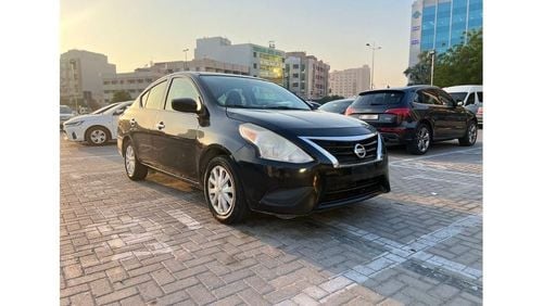 نيسان فيرسا Very clean car