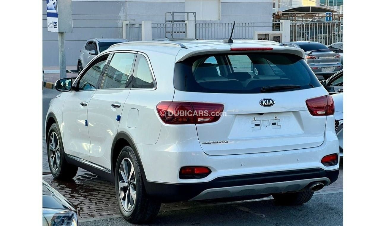 Kia Sorento Base 2.4L AWD