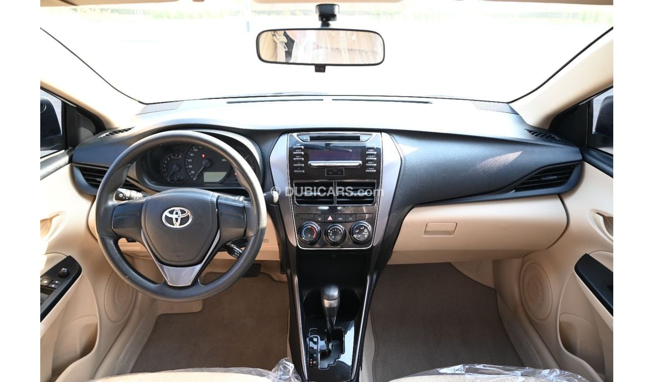 Toyota Yaris 0% DP - 1 YEAR WARRANTY - TOYOTA YARIS SE 2022 -  FIRST OWNER - MINT CONDITION - GCC SPECS