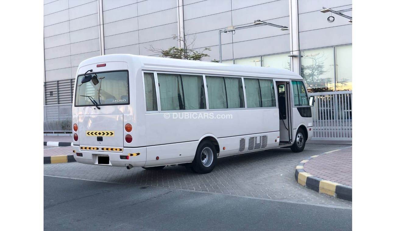 ميتسوبيشي فوسو GCC BUS