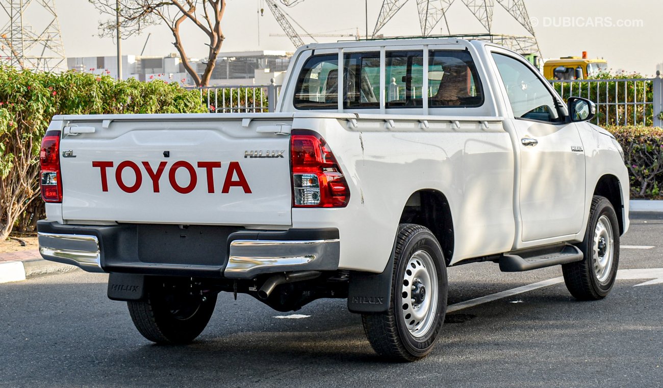 Toyota Hilux GL 2.7L Single Cabin 4WD M/T