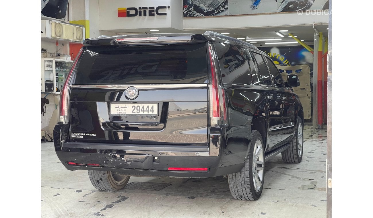 Cadillac Escalade ESV Platinum 6.2L