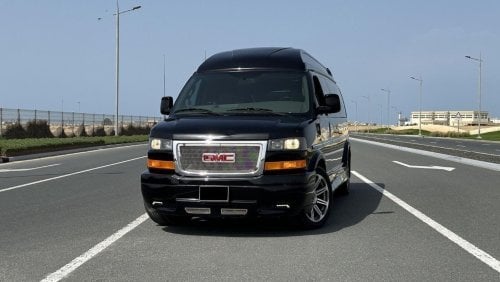 GMC Savana Explorer Limited SE GCC V8