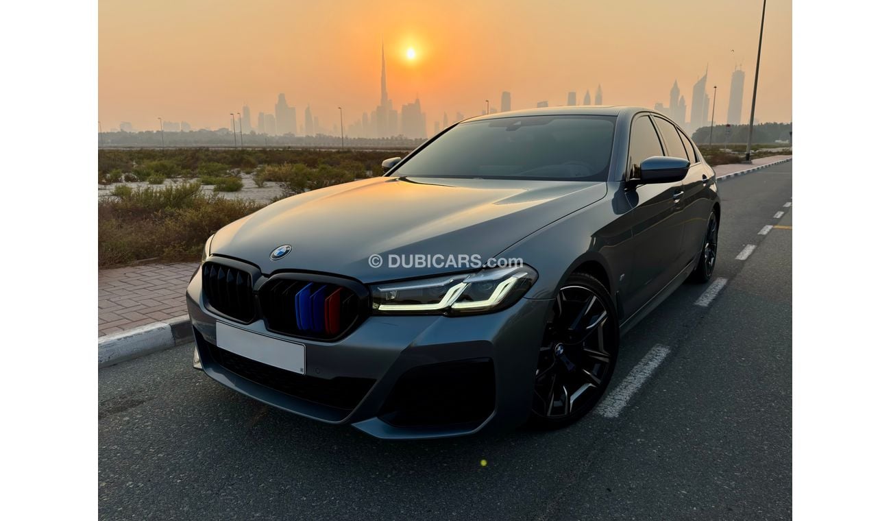 بي أم دبليو 530i BMW 530i/M Sport kit/Gcc spec/Warranty and Service contract