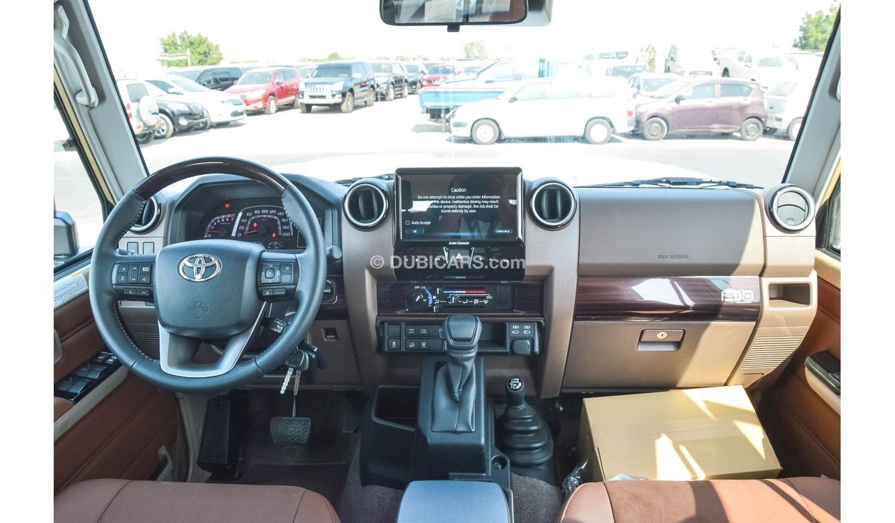 Toyota Land Cruiser 70 TOYOTA LAND CRUISER 76 4.0L V6 4WD 5DOOR SUV 2025