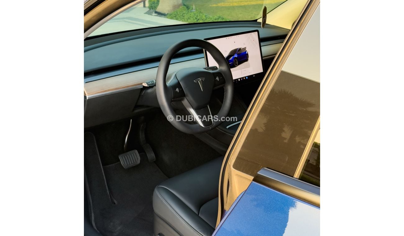 Tesla Model Y Long Range