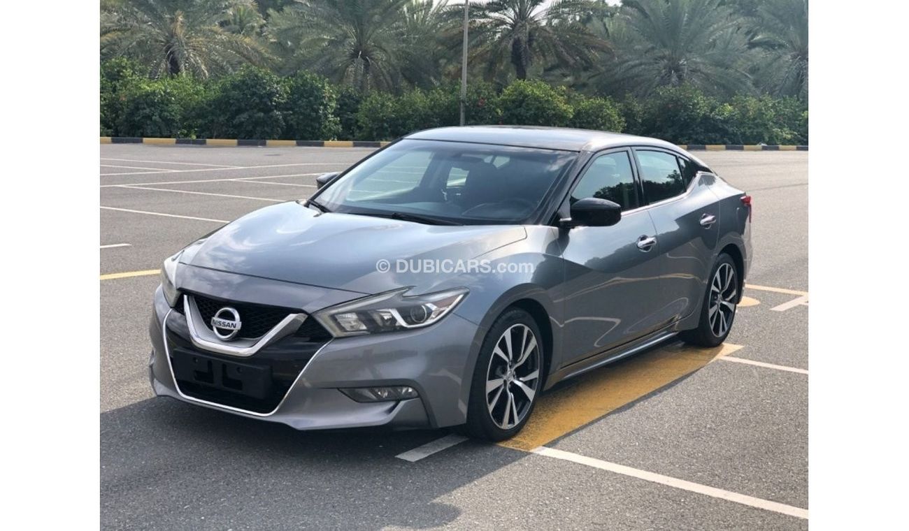 Nissan Maxima SV MODEL 2016 GCC CAR PERFECT CONDITION INSIDE AND OUTSIDE LOW MILEAGE