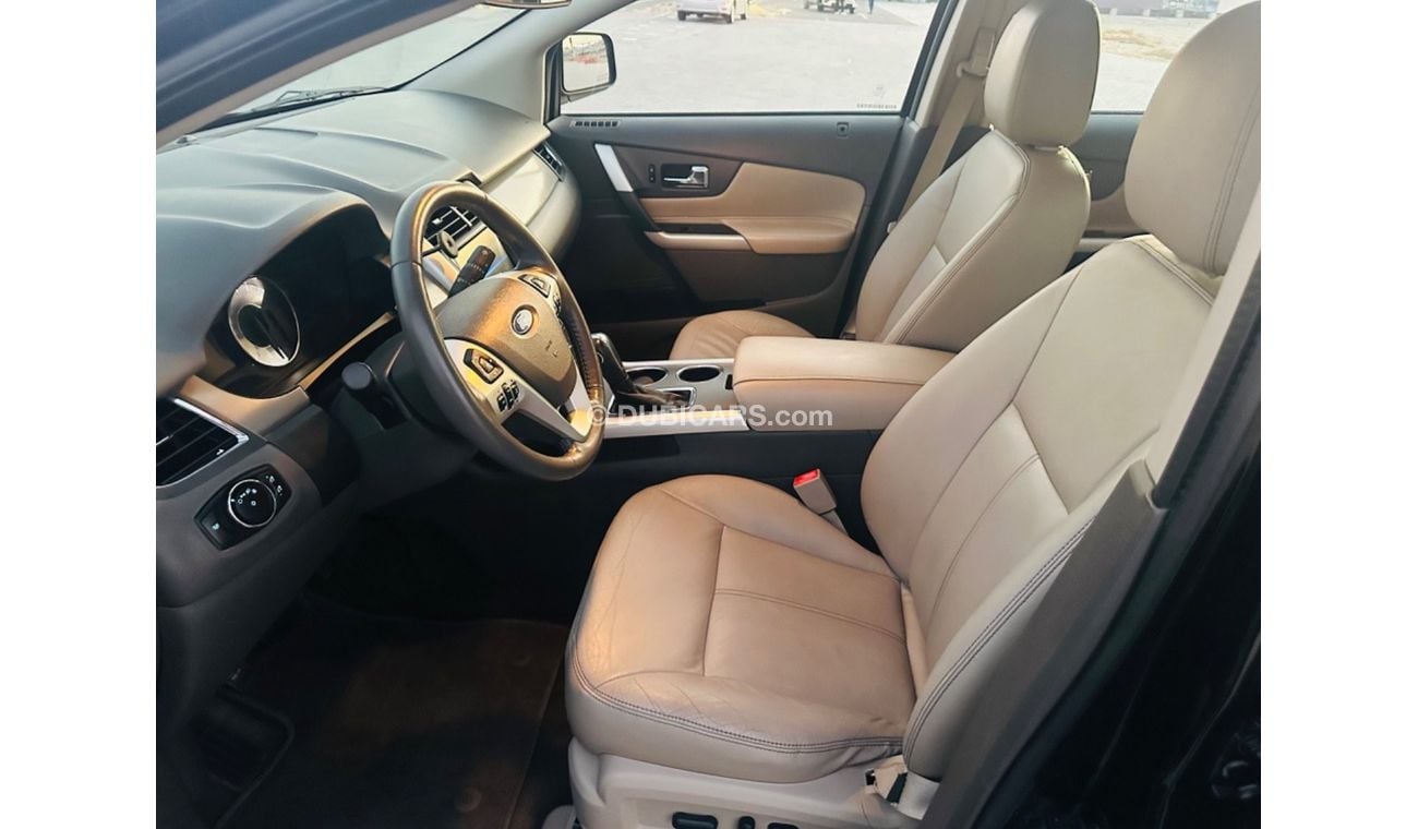 Ford Edge MODEL 2014 GCC CAR PERFECT CONDITION ONE OWNER 2 keys