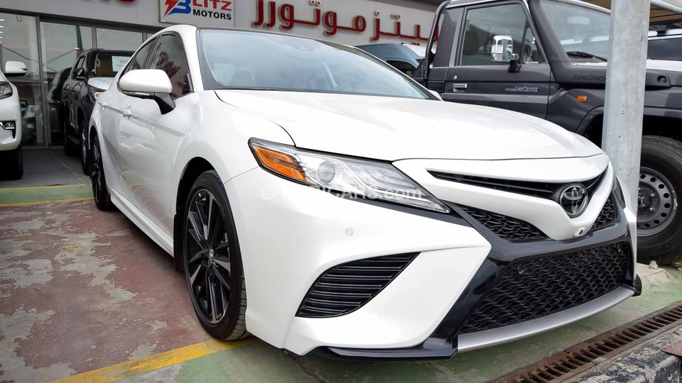 Toyota Camry XSE for sale. White, 2020