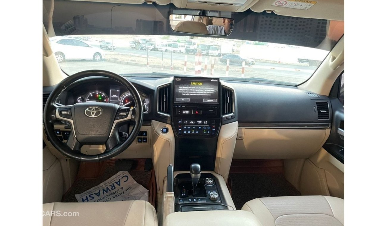 Toyota Land Cruiser 2019 GXR V8 | Diesel | Full Options | Top Of The Range