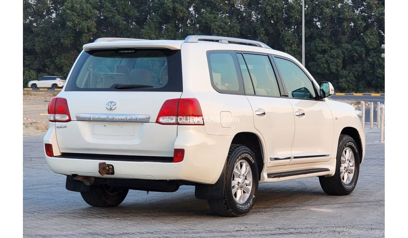 Toyota Land Cruiser GX.R V6