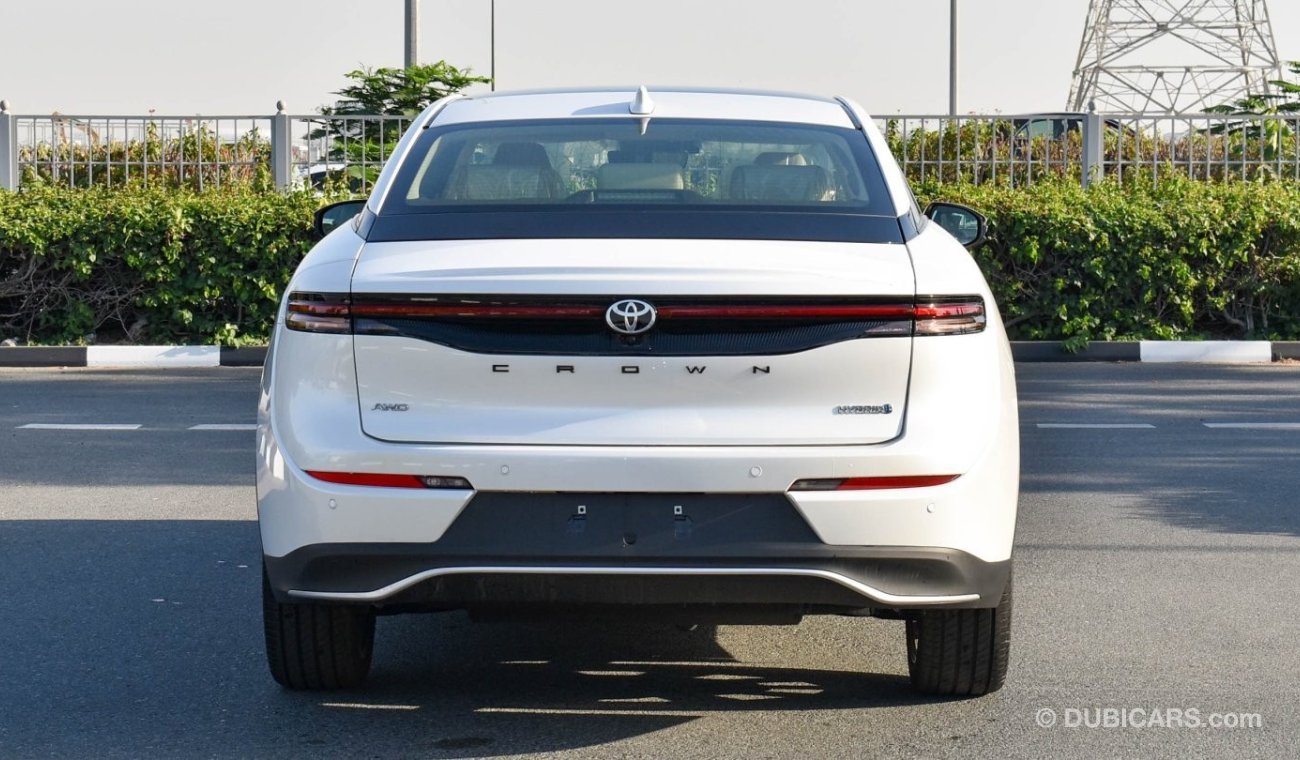 تويوتا كراون 2.4L Hybrid  AWD