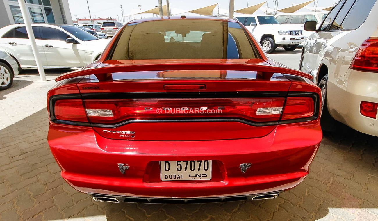 Dodge Charger AWD