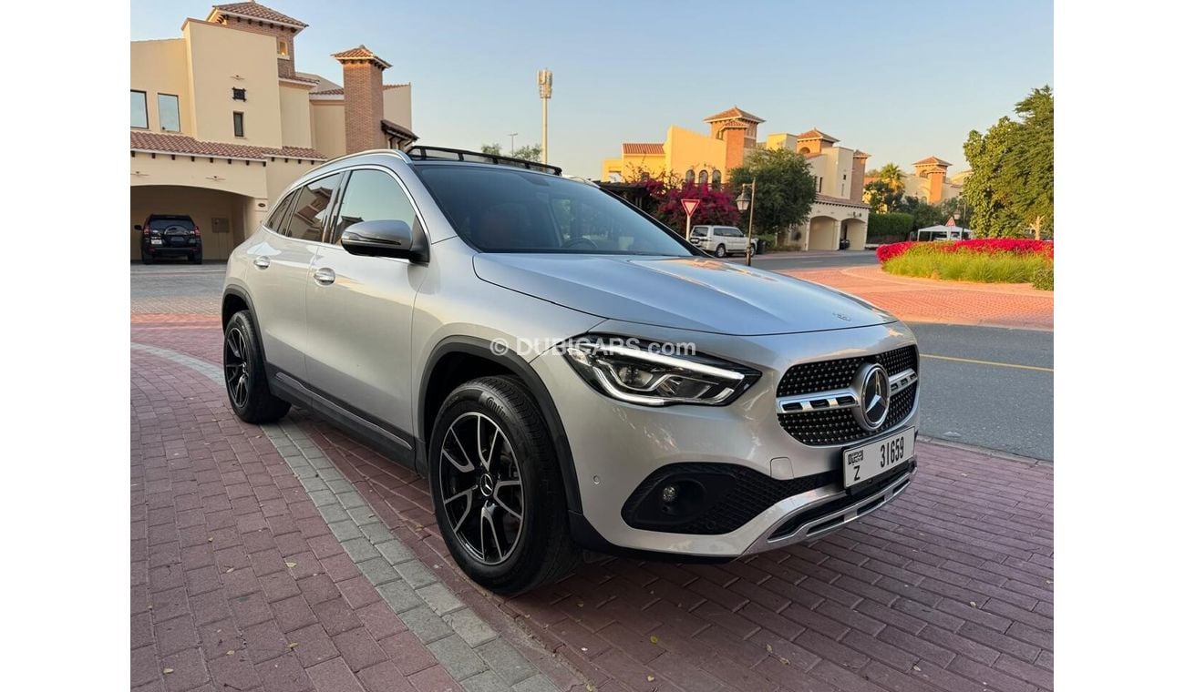 Mercedes-Benz GLA 250 4MATIC 2.0L