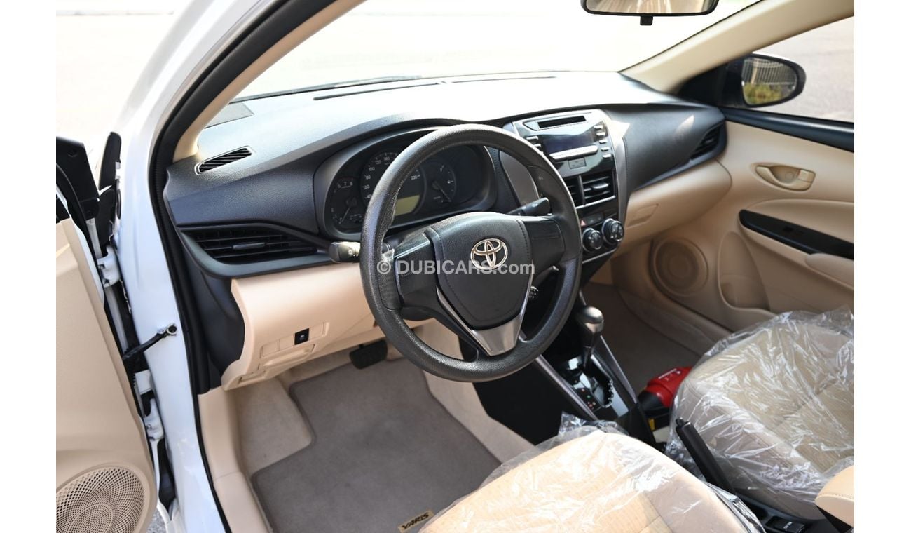 Toyota Yaris 0% DP - 1 YEAR WARRANTY - TOYOTA YARIS SE 2022 -  FIRST OWNER - MINT CONDITION - GCC SPECS