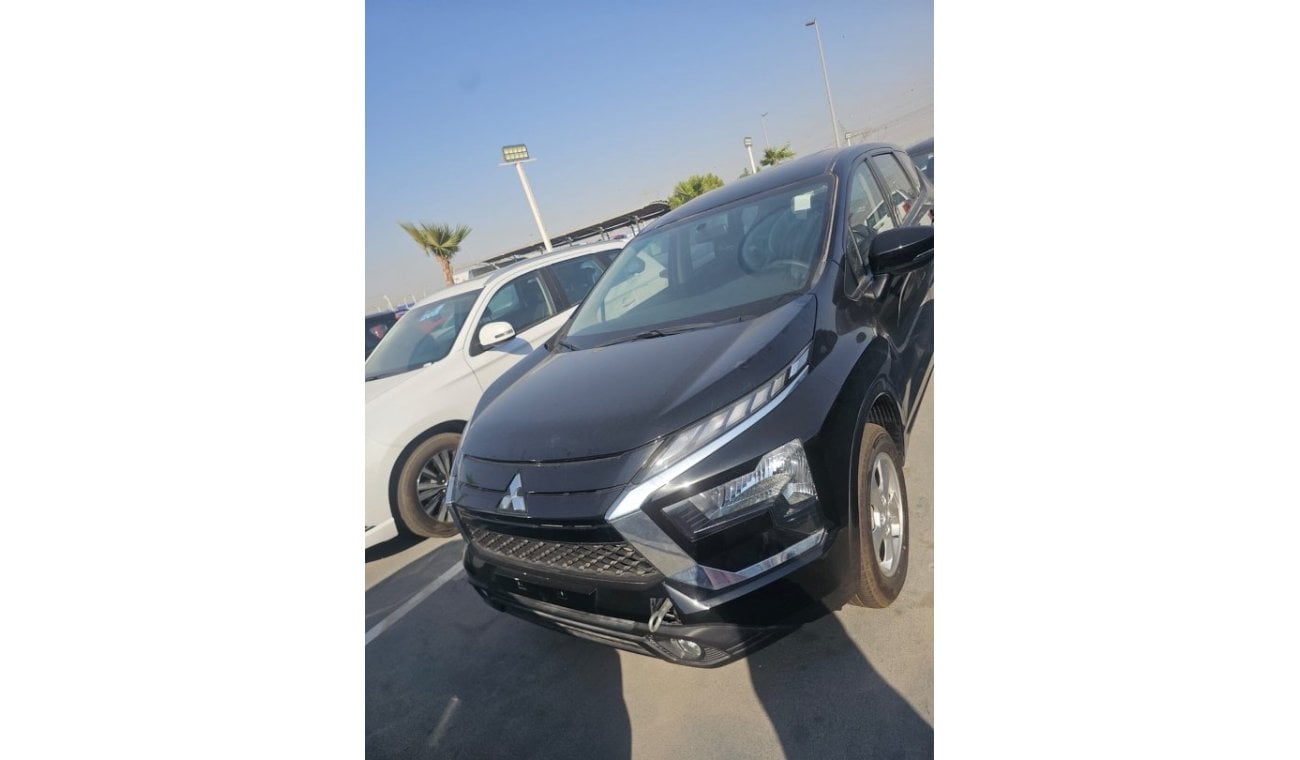 Mitsubishi Xpander Xpander med line 2023