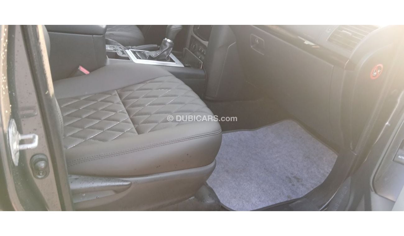 Toyota Prado Toyota landcruise prado 2019Model diesel Transmission. Automatic Interior.Black  leather seats 7 sea