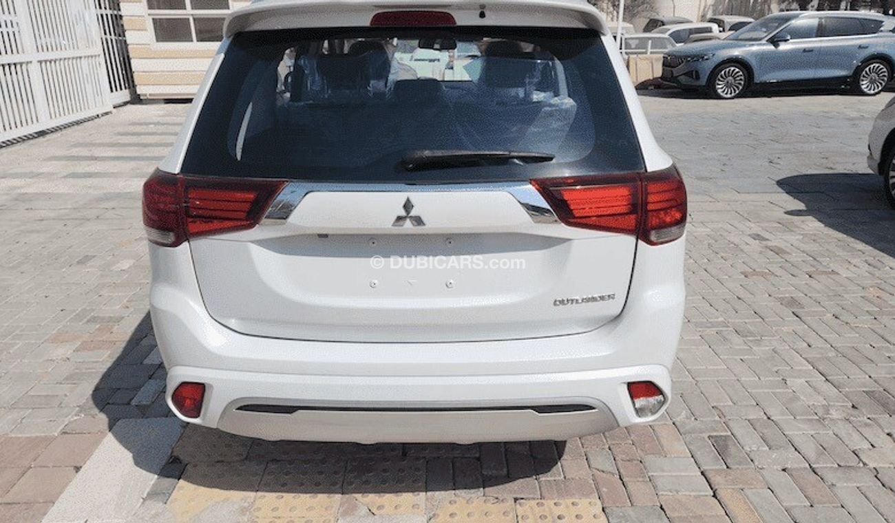 Mitsubishi Outlander 2.0 ENJOY 5 seats