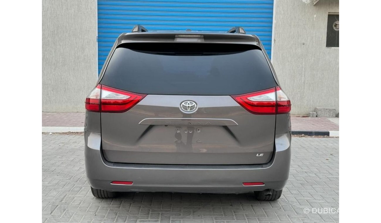 Toyota Sienna تويوتا سيينا LE وارد 2015