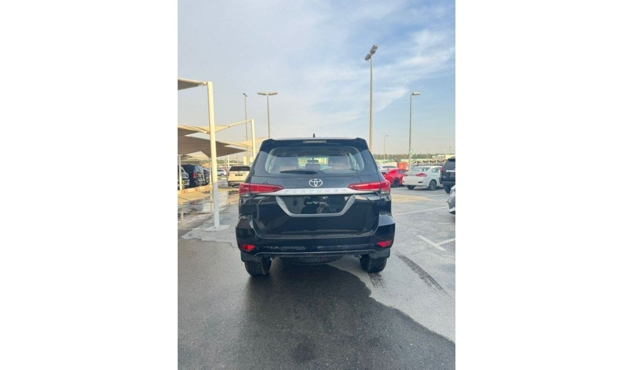 تويوتا فورتونر Toyota Fortuner 2.4L Diesel AT MY2024