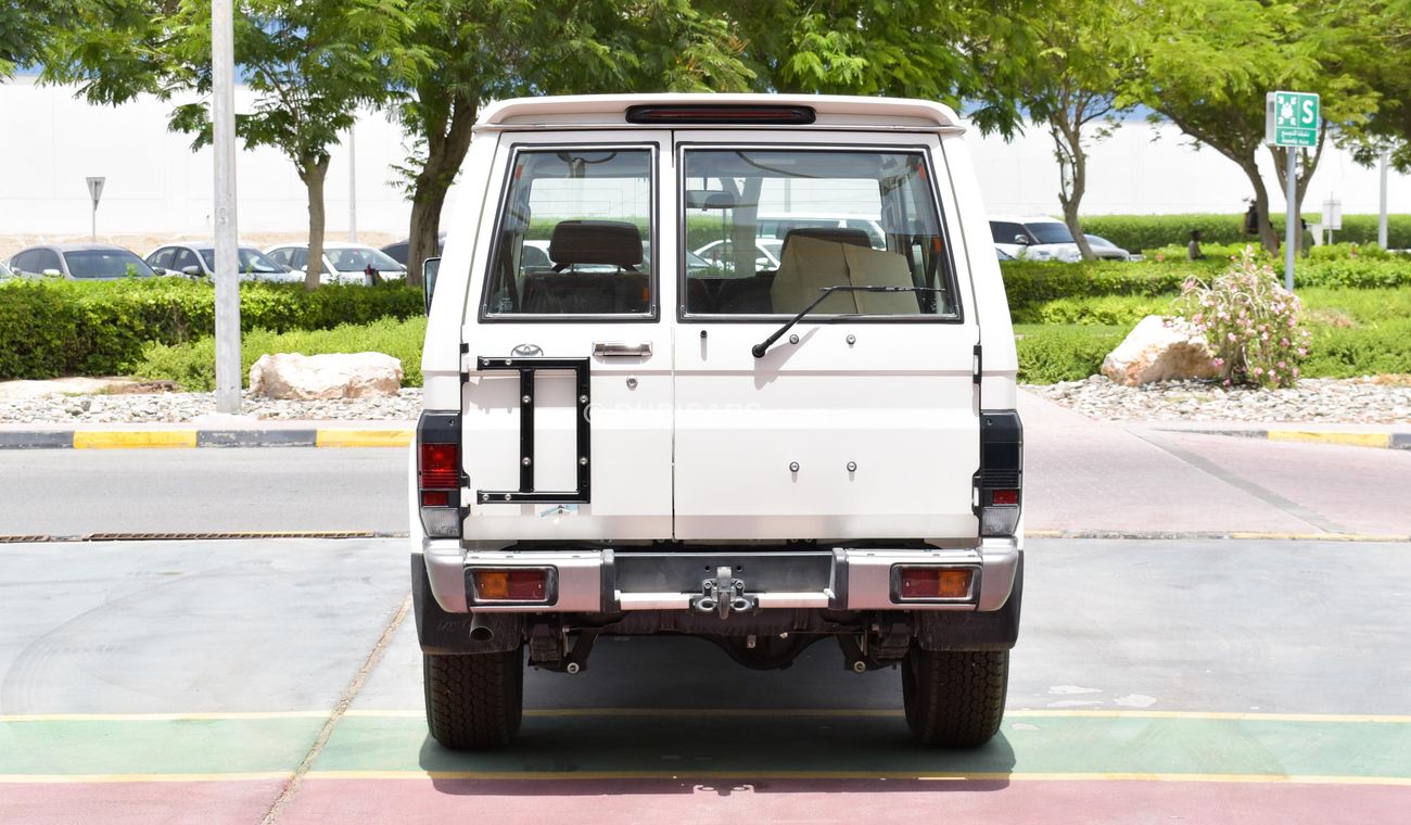 Toyota Land Cruiser Hard Top