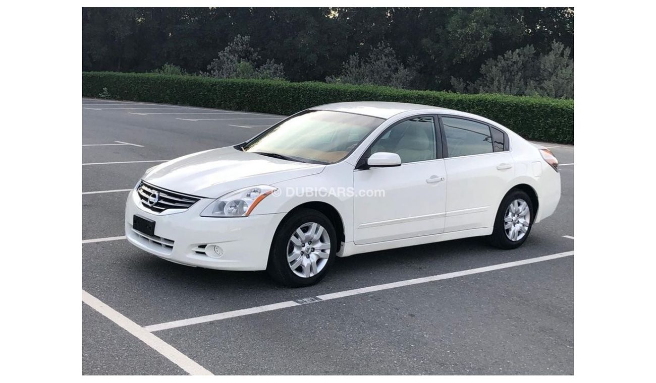 Nissan Altima S