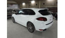 Porsche Cayenne PORSCHE CAYENNE GTS 4.8L 2014, WITH PANORAMIC ROOF, PADDLE SHIFTER, GTS INTERIOR PACKAGE AND MORE..