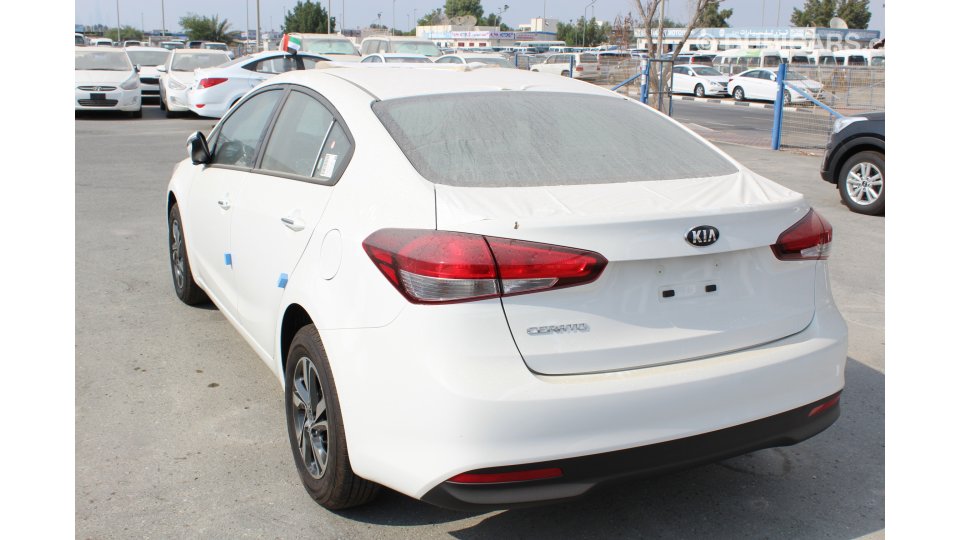 New Kia Cerato 2000 CC withsunroof 2018 for sale in Dubai - 134825