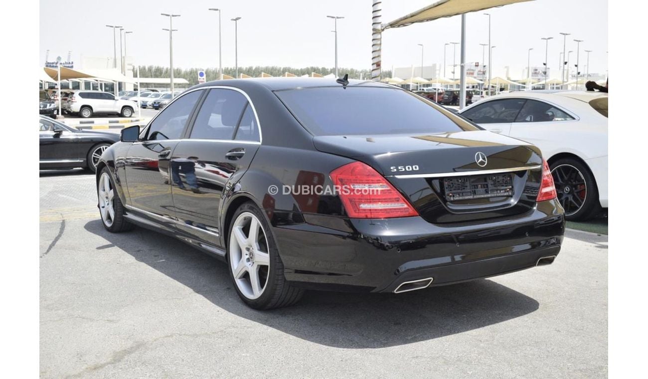 مرسيدس بنز S 550 وارد كندا كاملة المواصفات توب اوبشن كليين تايتيل