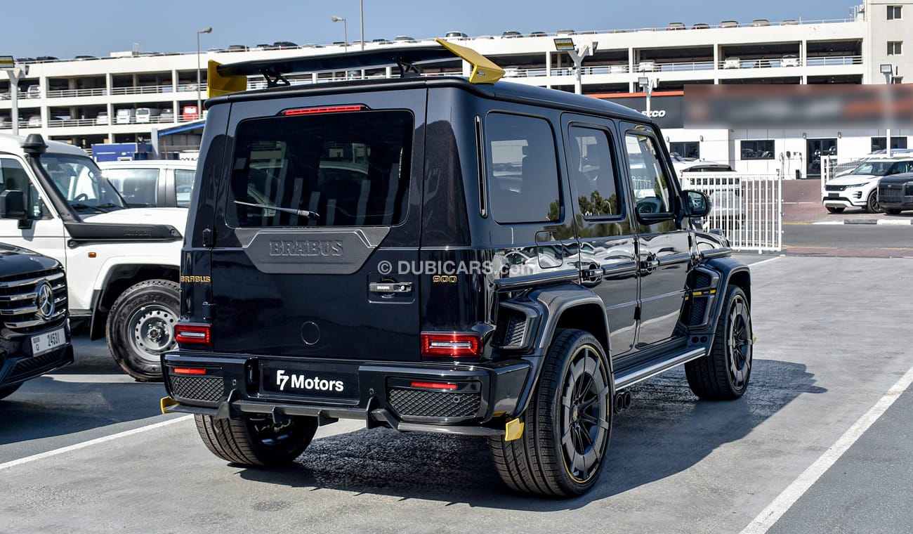 مرسيدس بنز G 63 AMG With G900 BRABUS body Kit