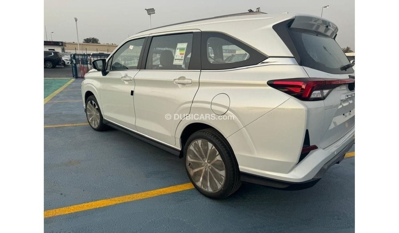 تويوتا فيلوز 1.5L PETROL 2023 GCC