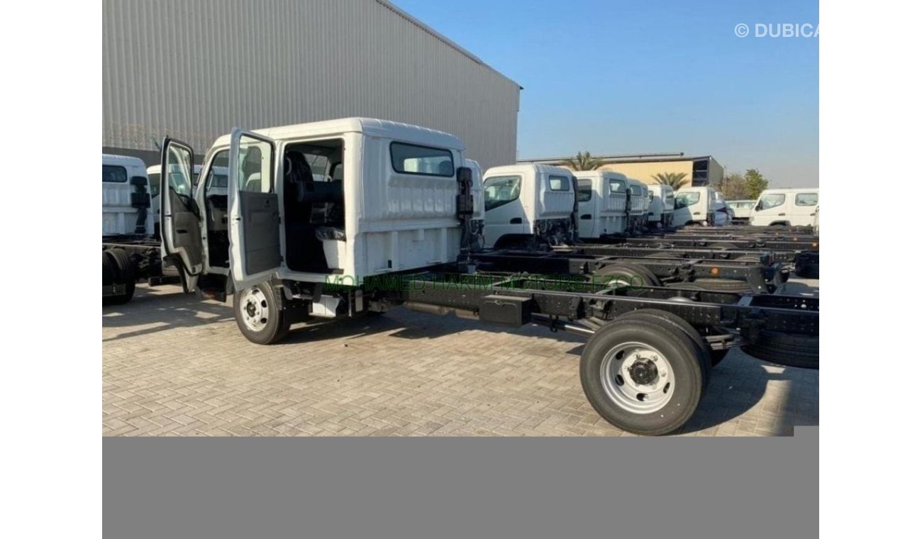 Mitsubishi Canter double  caB  chassis 4 ton