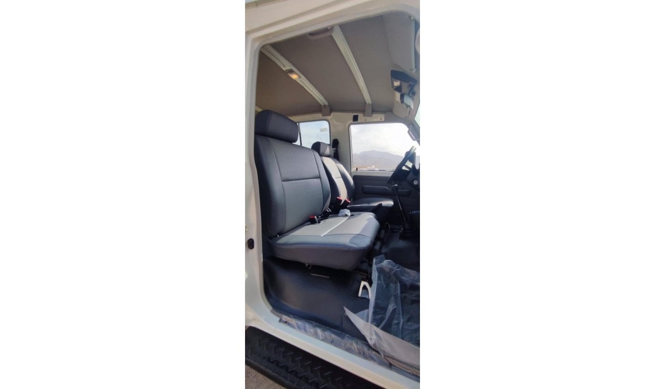 Toyota Land Cruiser Hard Top