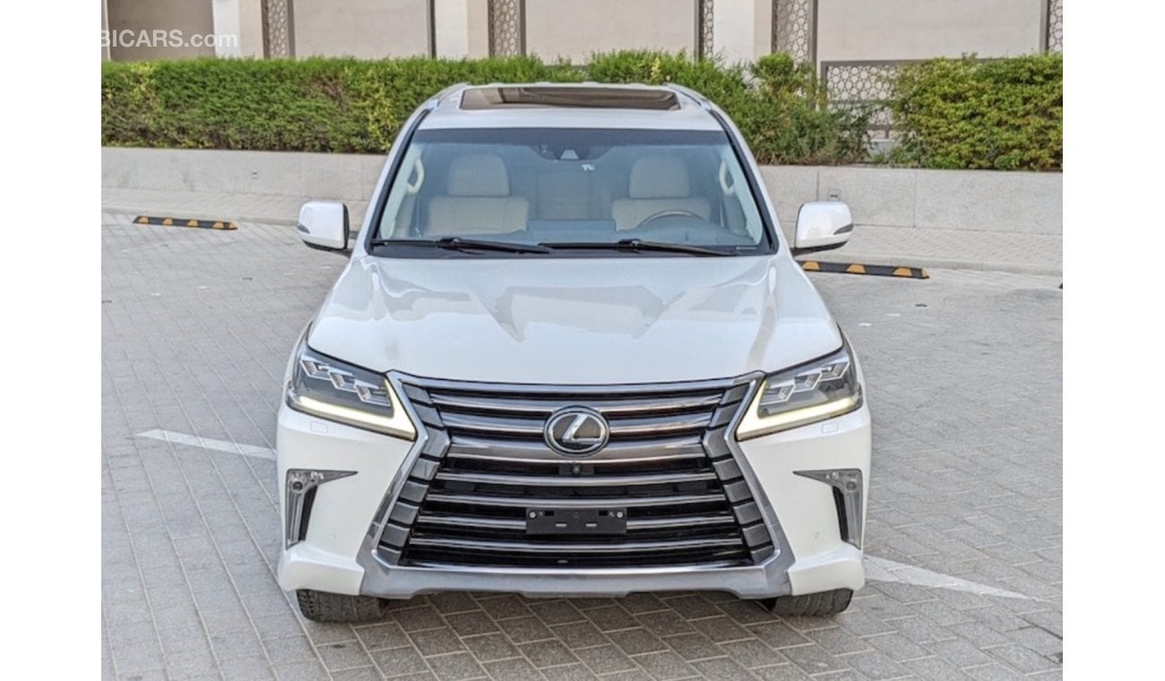 لكزس LX 570 Lexus LX 570 2016 V8 petrol  Full Option left hand drive GCC Excellent condition