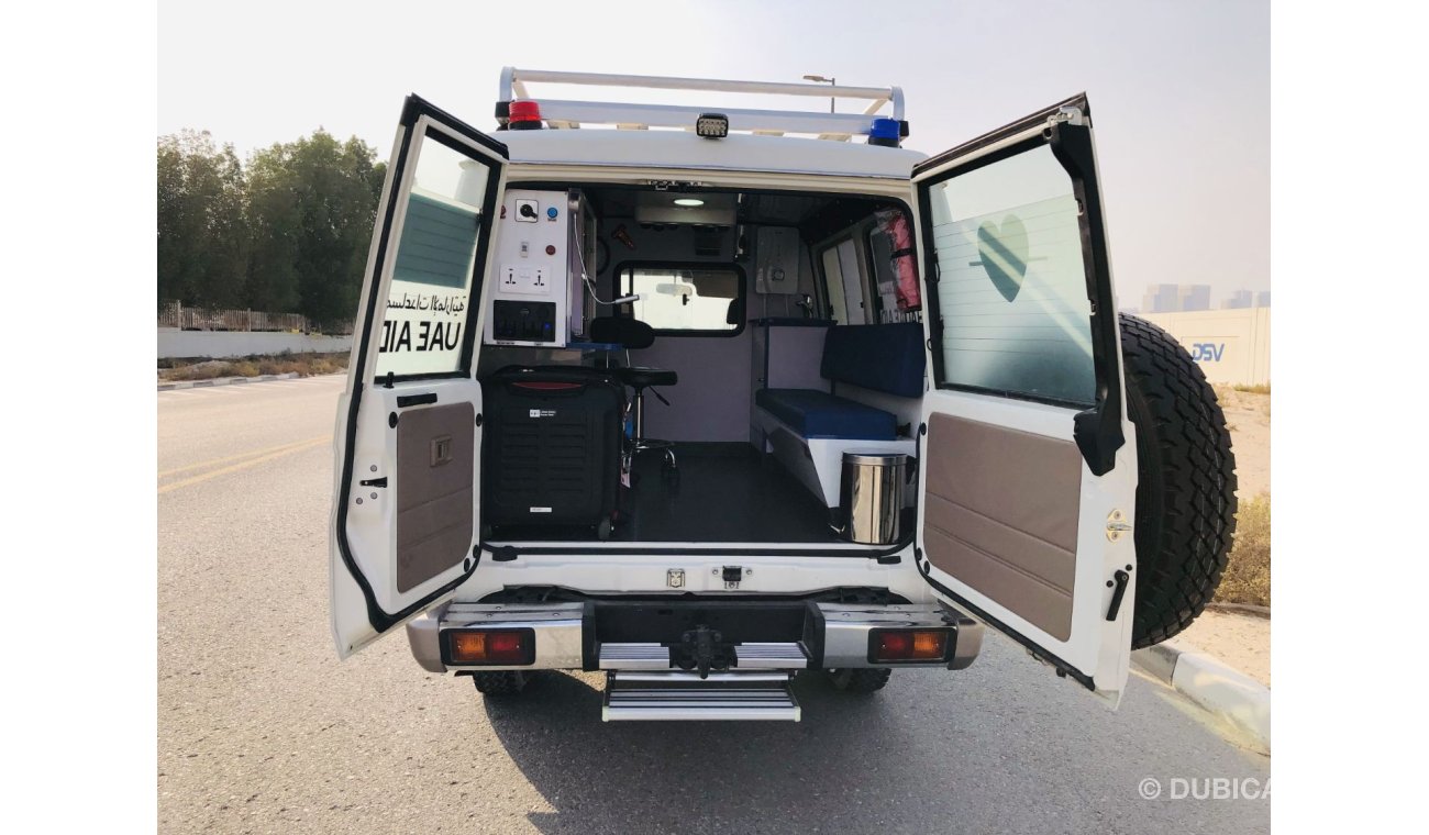 Toyota Land Cruiser Hard Top Mobile Clinic Conversion