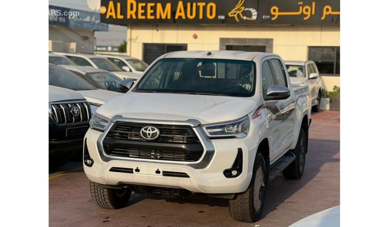 تويوتا هيلوكس Toyota hilux 2.4L Dsl M/T full option