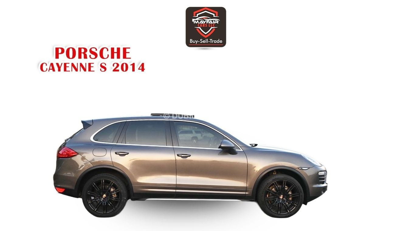 بورش كايان 0% DP  - AGENCY MAINTAINED - PORCSHE CAYENNE S 2014 - PANAROMIC ROOF - 4.6TC V8 4WD - WELL MAINTAINE