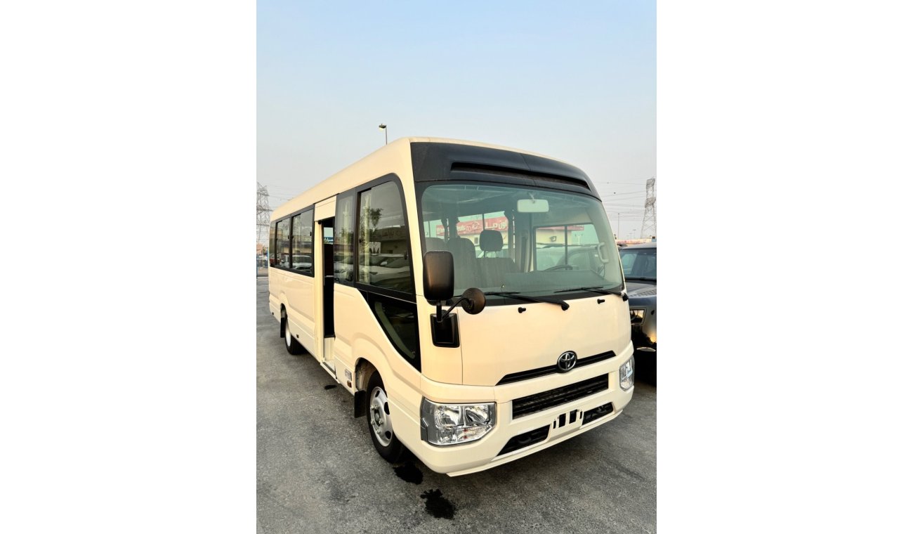 تويوتا كوستر 4.0L, DIESEL, COOL BOX,LUGGAGE RACK,CURTAINS, 22 SEATS,MT 2024MY