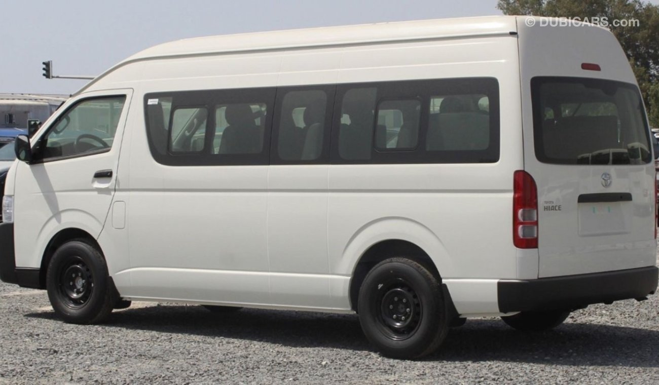 تويوتا هاياس HIACE 2.5L 15 SEATER AC H.ROOF