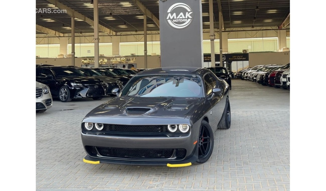 Dodge Charger SXT HELLCAT KIT / 1000 AED MONTHLY / ECO MODE / 8 SPEEDS