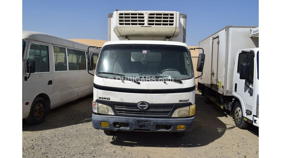 Used Hino 300 Hino pick up with freezer, model:2008. Excellent ...