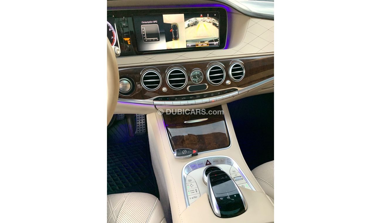 مرسيدس بنز S 550