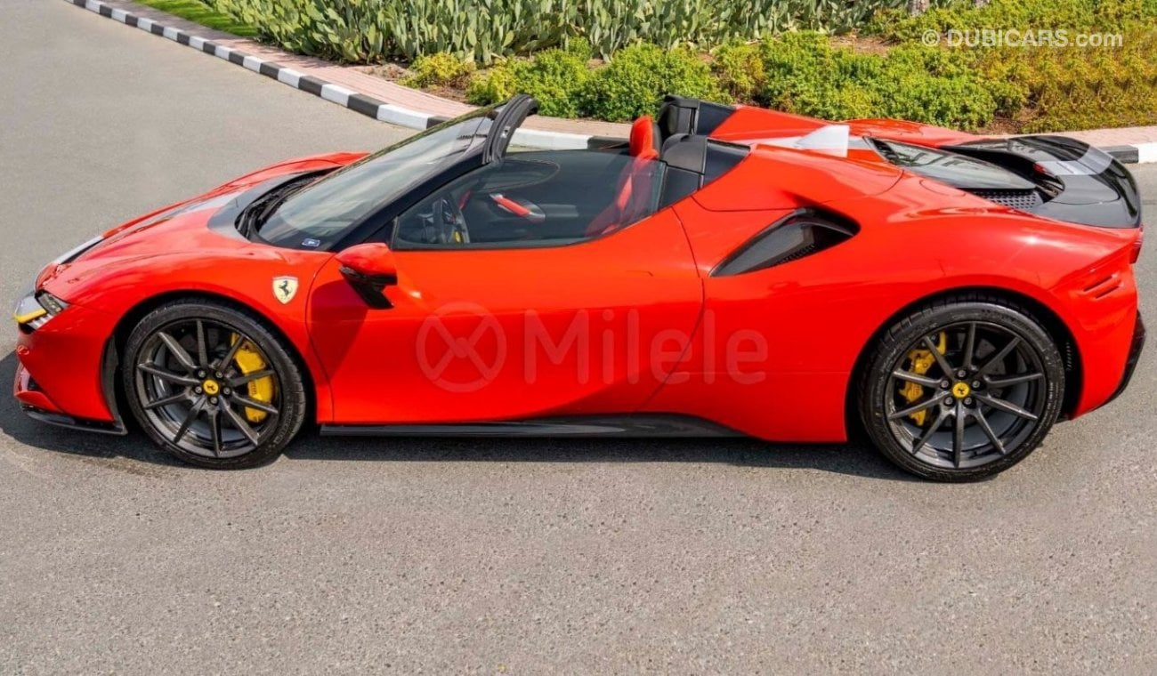 Ferrari SF90 Spider 4.0L PETROL: FULL CARBON EXTERIOR, CONVERTIBLE