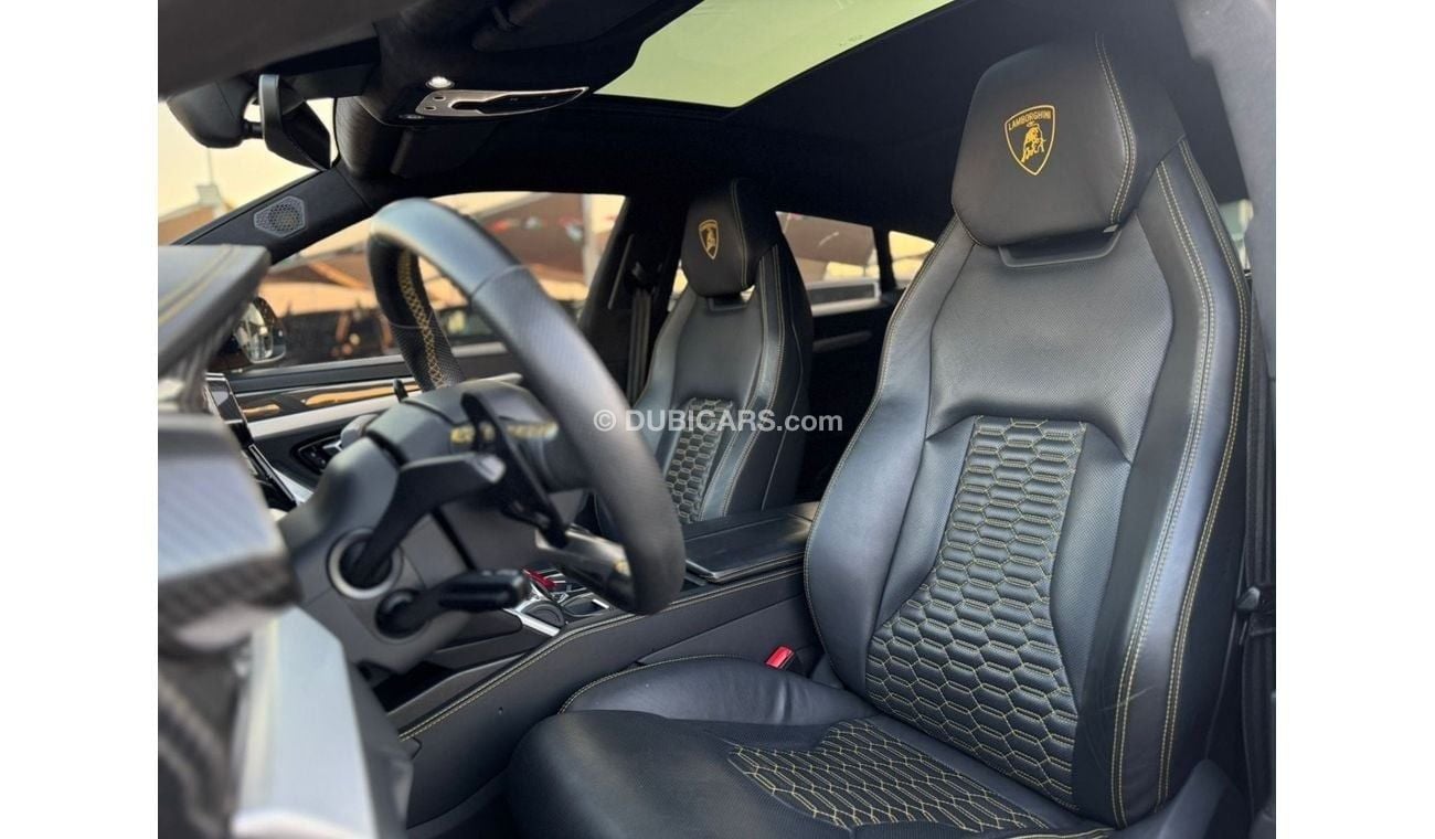 Lamborghini Urus LAMBORGHINI URUS 2020 GCC