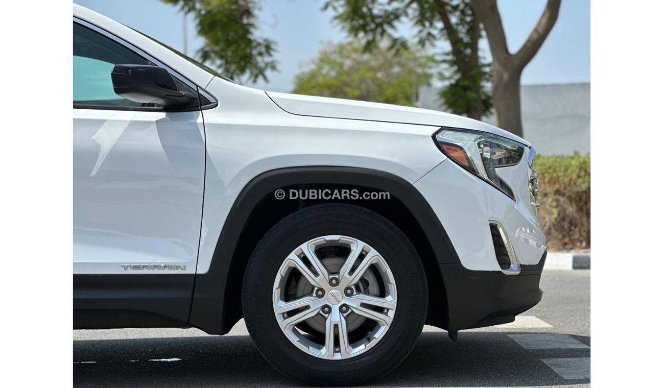 جي أم سي تيرين GMC TERRAIN SLE / GCC / 2018 / Perfect Condition / 920 Dirhams Monthly.