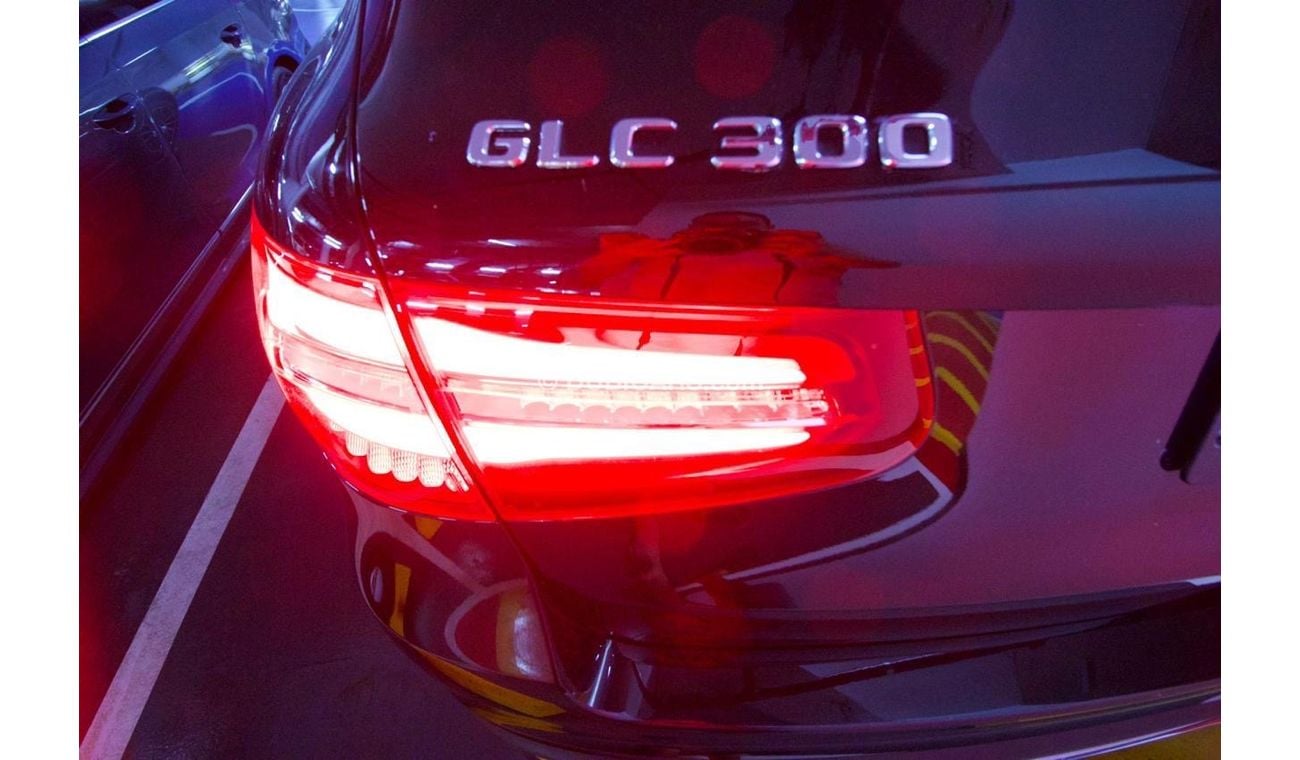 مرسيدس بنز GLC 300