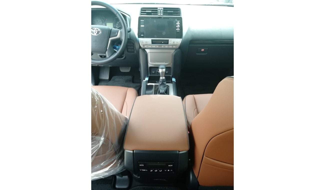 تويوتا برادو Toyota Prado 2.7L VXR Full Option 2018