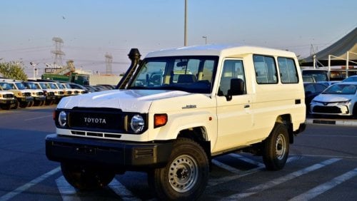 Toyota Land Cruiser Hard Top 2024 TOYOTA LAND CRUISER 78 HARDTOP V6 4.0L 4WD 9-SEATER AUTOMATIC