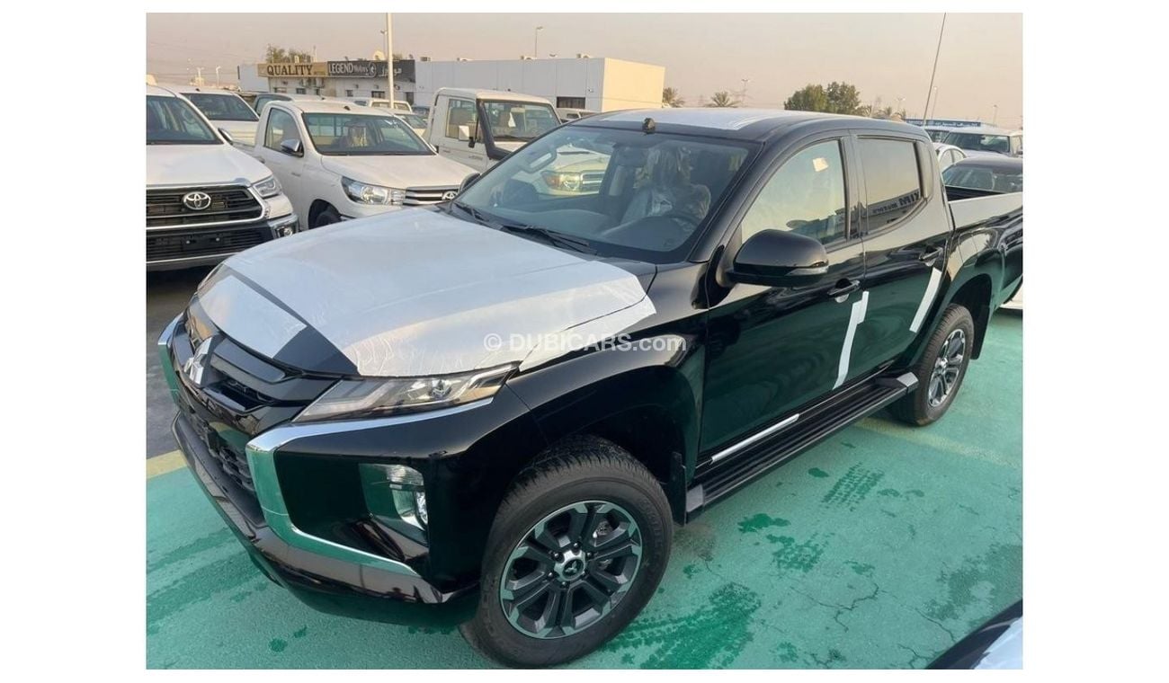 ميتسوبيشي L200 sportero  deseil  4x4  full   option automatic