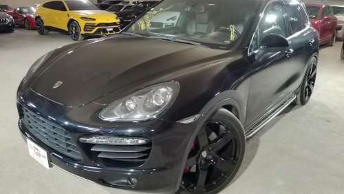 بورش كايان PORSCHE CAYENNE TURBO 4.8L 2011, 23 INCH ALLOY WHEELS, 18-WAY ADJUSTABLE SEATS AND MORE..